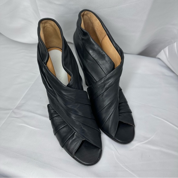 Maison Martin Margiela Ruched Soft Leather Booties 39 8.5 - Picture 7 of 9